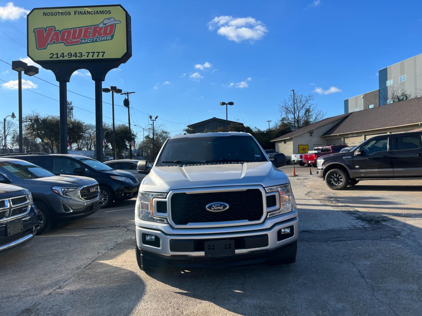2018 Silver Ford F-150 King-Ranch SuperCrew 5.5-ft. 2WD (1FTEW1CP0JK) with an 2.7L V6 DOHC 24V engine, 6A transmission, located at 945 E. Jefferson Blvd, Dallas, TX, 75203, (214) 943-7777, 32.752514, -96.811630 - Photo#1