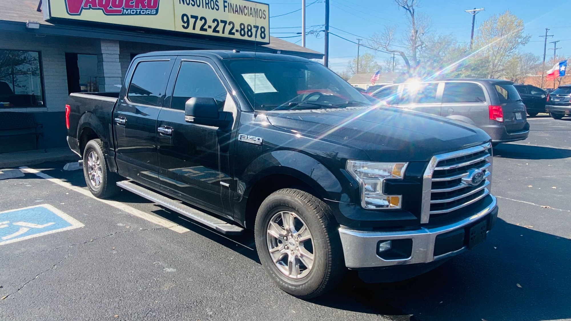 photo of 2016 Ford F-150 King-Ranch SuperCrew 5.5-ft. 2WD