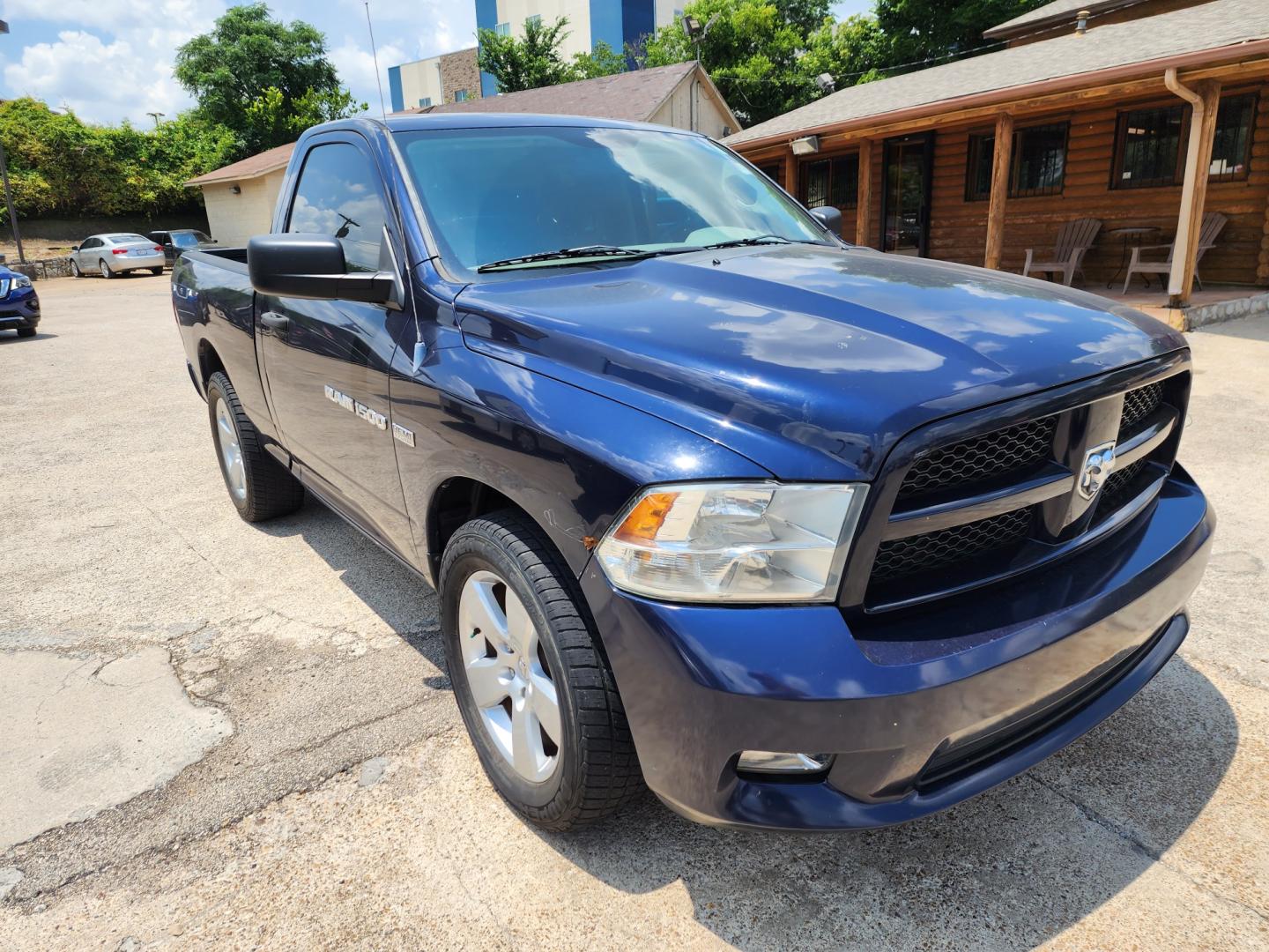 2012 Dodge Ram 1500 ST SWB 2WD (3C6JD6AT9CG) with an 5.7L V8 OHV 16V engine, 6-Speed Automatic transmission, located at 945 E. Jefferson Blvd, Dallas, TX, 75203, (214) 943-7777, 32.752514, -96.811630 - Photo#2