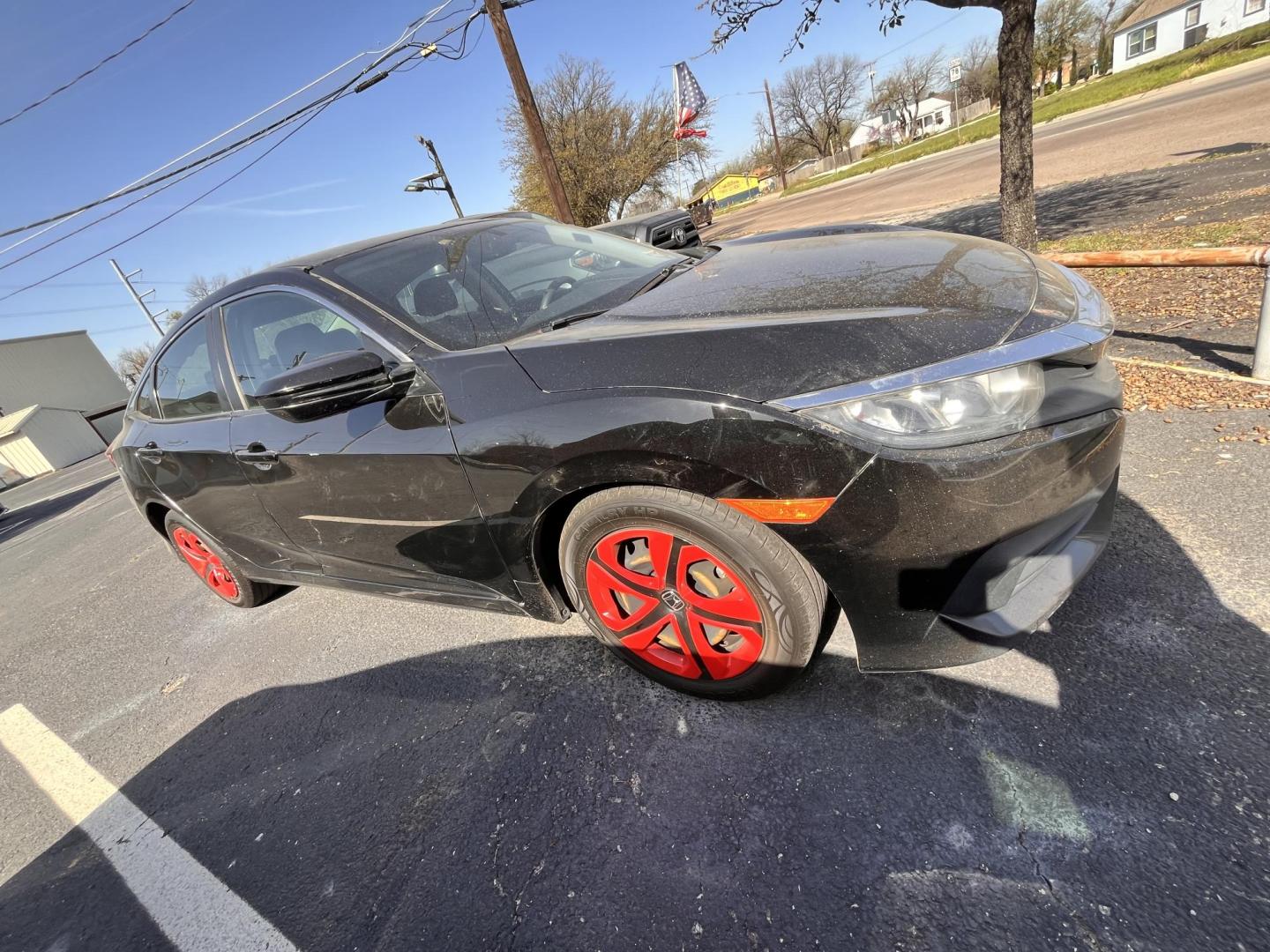 2018 Honda Civic LX Sedan CVT (2HGFC2F52JH) with an 2.0L L4 DOHC 16V engine, CVT transmission, located at 945 E. Jefferson Blvd, Dallas, TX, 75203, (214) 943-7777, 32.752514, -96.811630 - Photo#2
