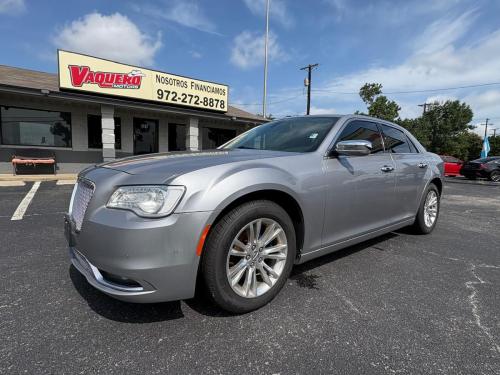 2017 Chrysler 300 Limited RWD
