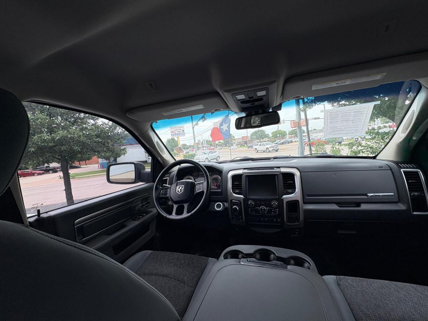 2017 White RAM 1500 SLT Quad Cab 4WD (1C6RR7GT6HS) with an 5.7L V8 OHV 16V engine, 8A transmission, located at 945 E. Jefferson Blvd, Dallas, TX, 75203, (214) 943-7777, 32.752514, -96.811630 - Photo#4