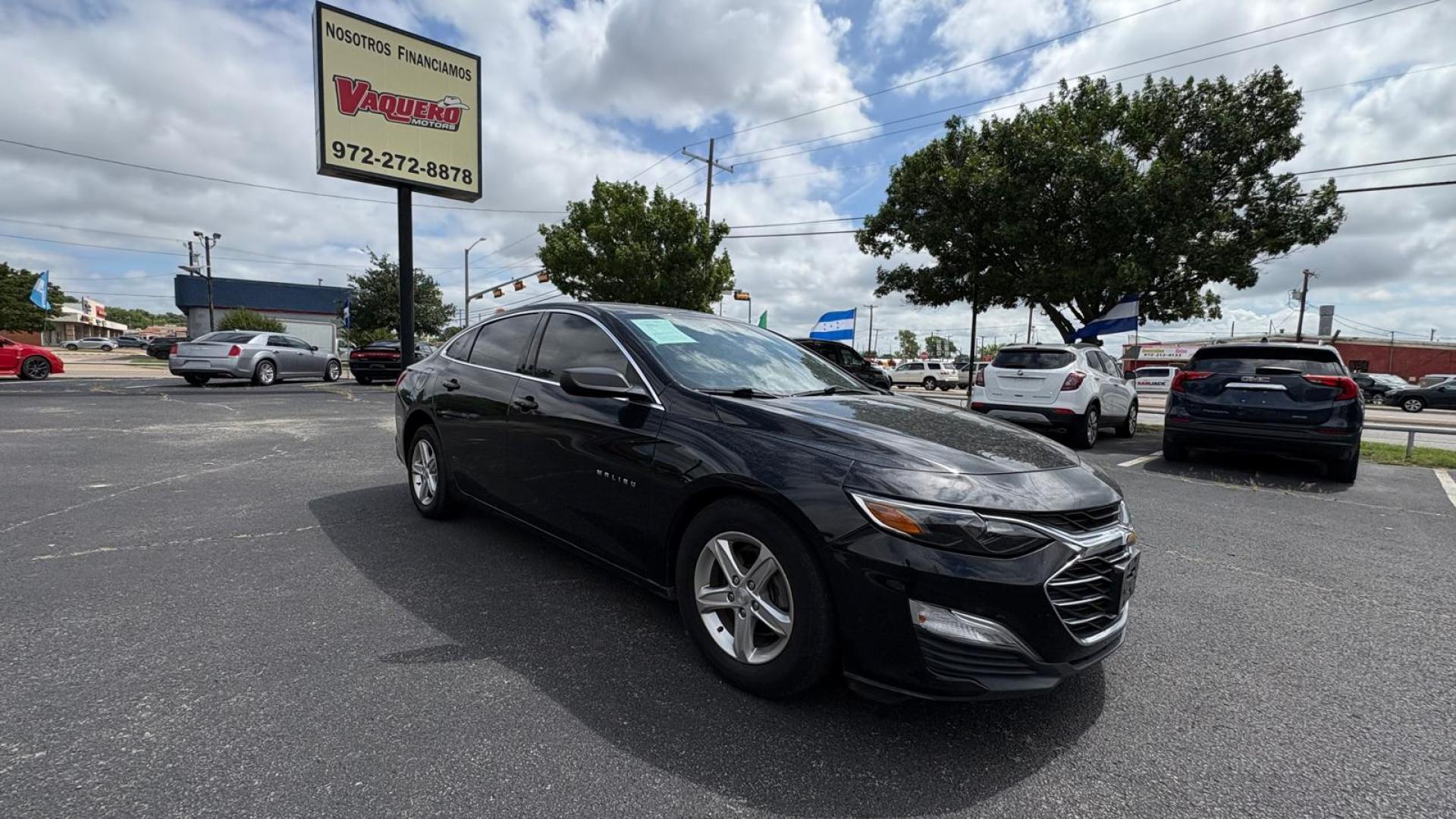 2020 Black Chevrolet Malibu LS (1G1ZB5ST5LF) with an 1.5L L4 DOHC 16V engine, 6A transmission, located at 945 E. Jefferson Blvd, Dallas, TX, 75203, (214) 943-7777, 32.752514, -96.811630 - Photo#2