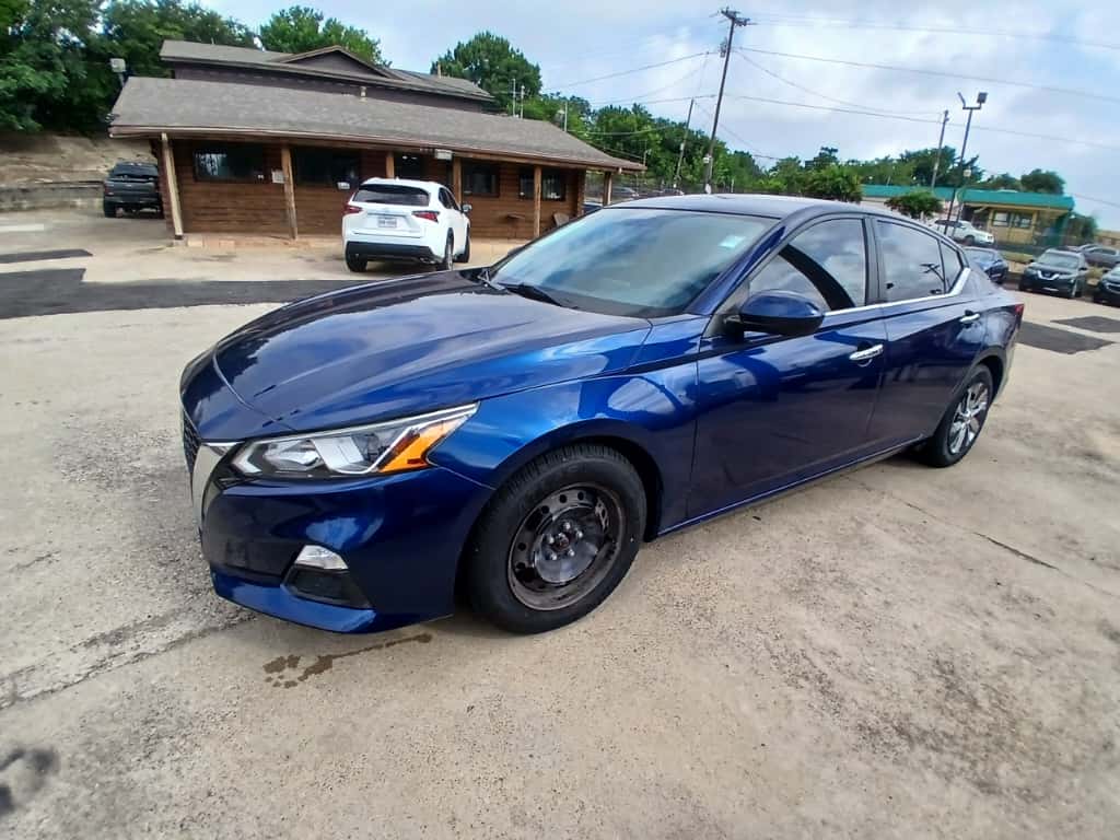 photo of 2020 Nissan Altima 2.5 S