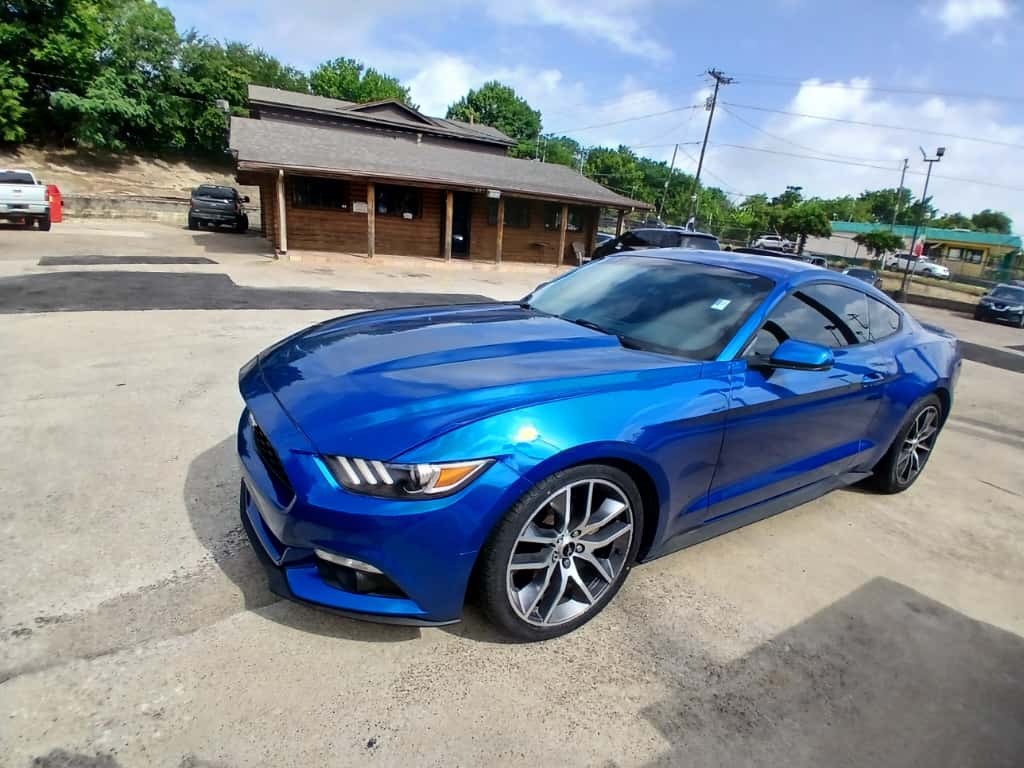 photo of 2017 Ford Mustang EcoBoost Coupe