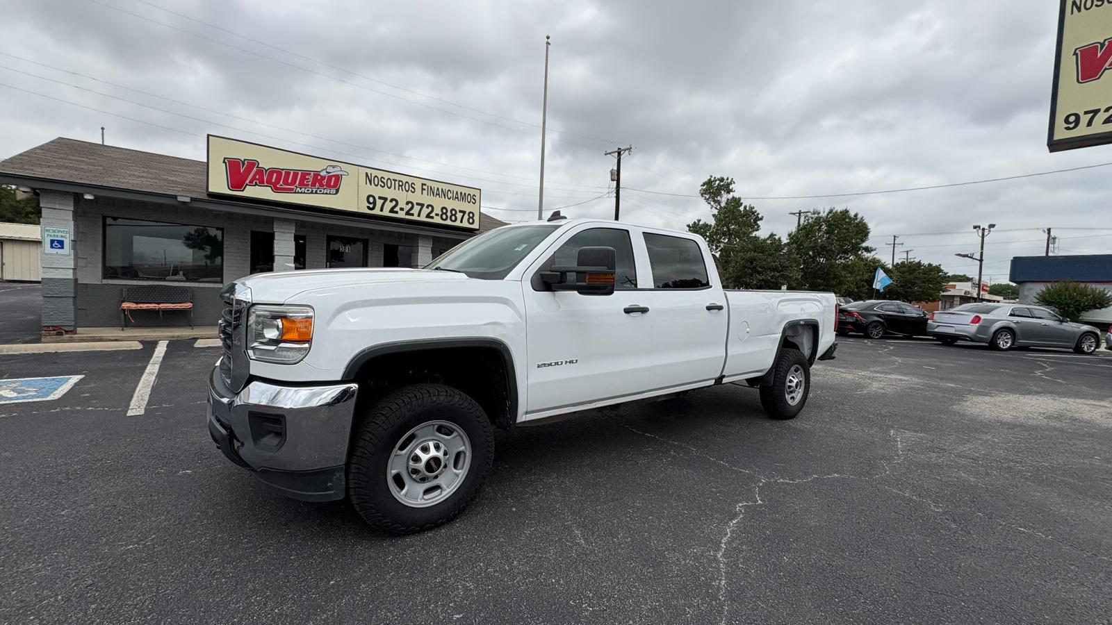 photo of 2018 GMC Sierra 2500HD Base Crew Cab 2WD