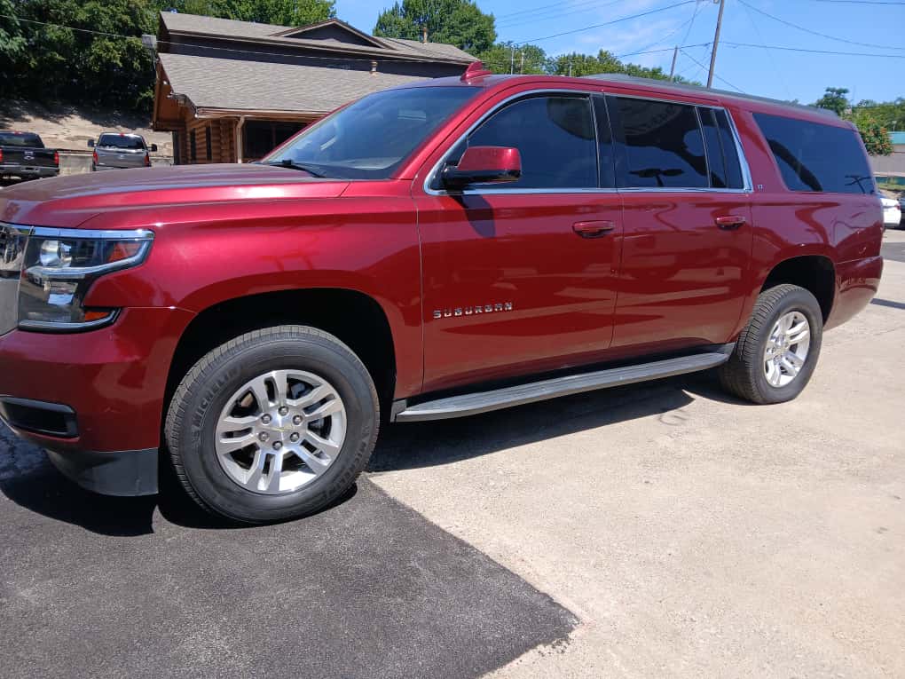 photo of 2016 Chevrolet Suburban LT 2WD